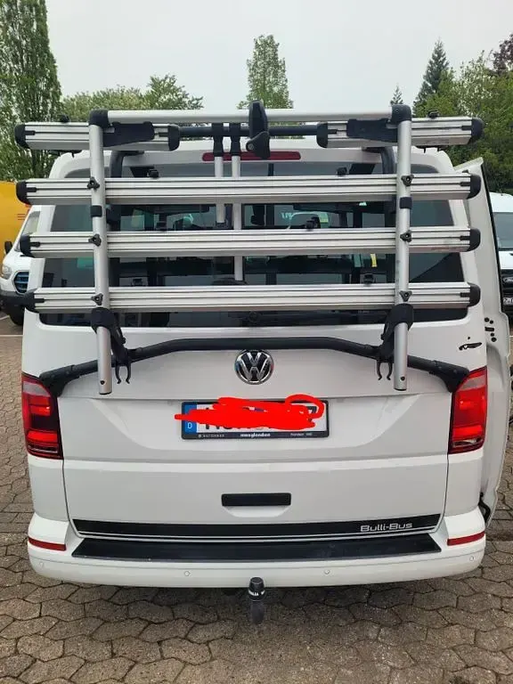 Gebraucht VW Multivan 150 PS (110 kW) 2019 Weiß Van / Kleinbus