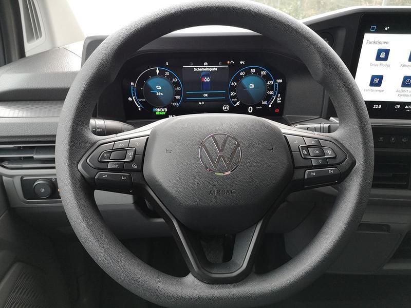 Neu VW T7 100 kW (136 PS) 2026 Stone grey Van