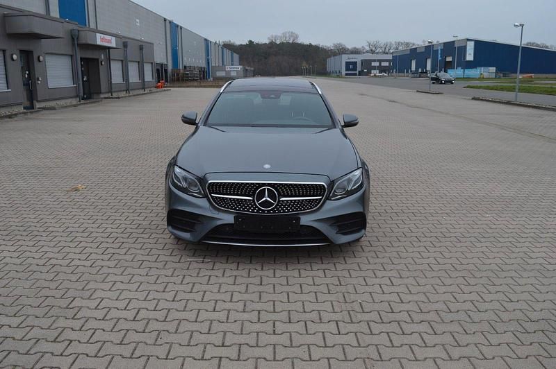 Gebraucht Mercedes E350 AMG 258 PS (189 kW) 2017 Grau Kombi