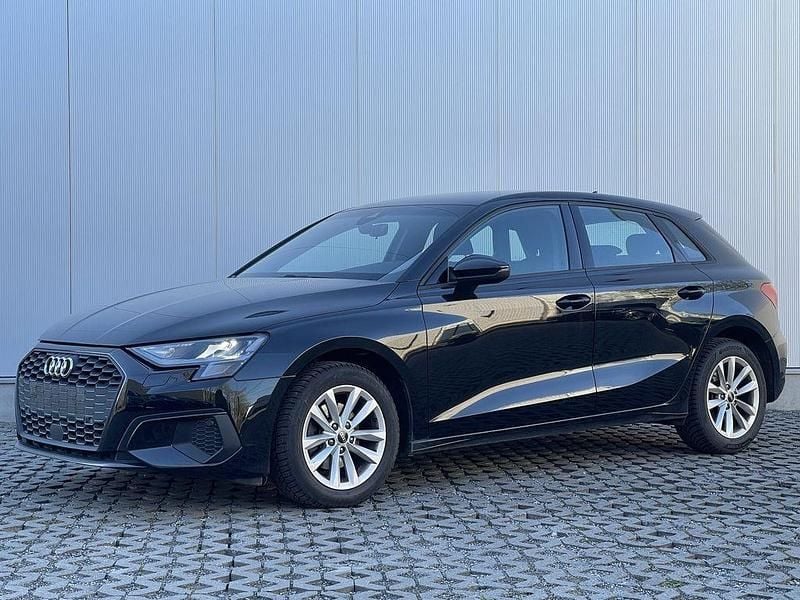 Gebraucht Audi A3 150 PS (110 kW) 2022 Schwarz Limousine
