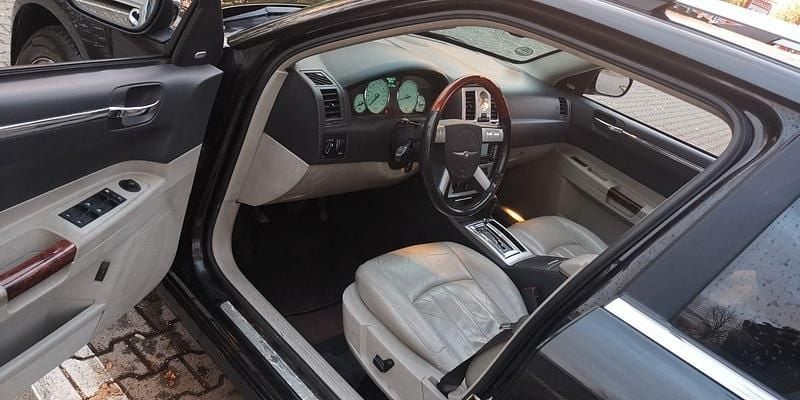 Gebraucht Chrysler 300C 218 PS (160 kW) 2006 Schwarz Kombi