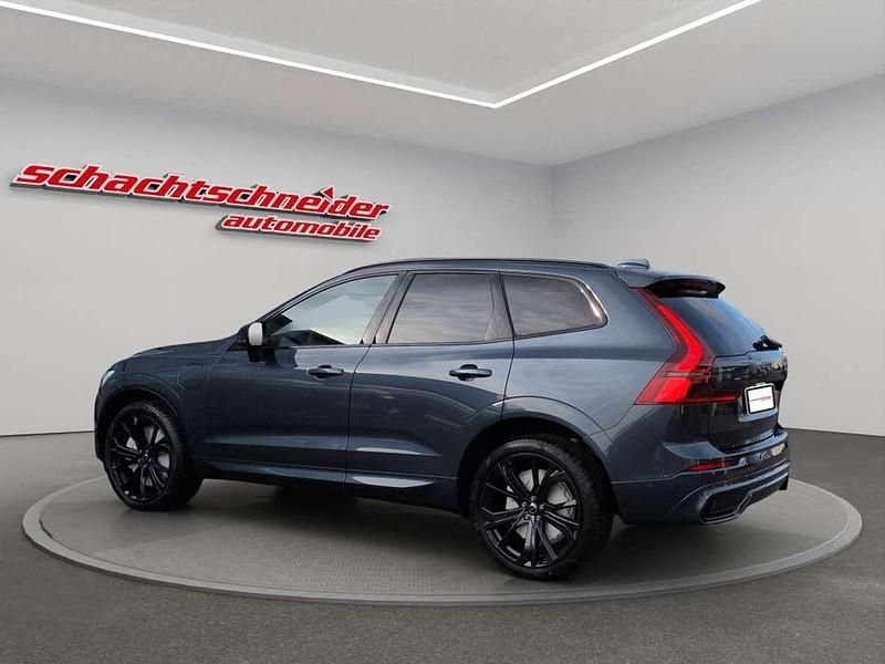 Neu Volvo XC60 Plus 455 PS (334 kW) 2026 Denim blue metallic SUV