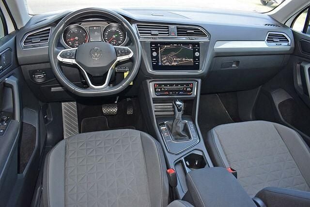 Gebraucht VW Tiguan Life 150 PS (110 kW) 2022 Weiß SUV