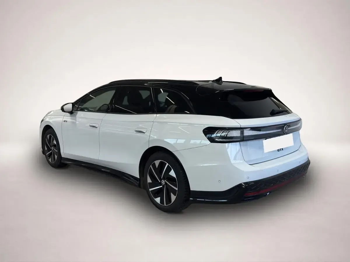 Gebraucht VW ID.7 GTX 250 kW (340 PS) 2025 Manufacturer Kombi