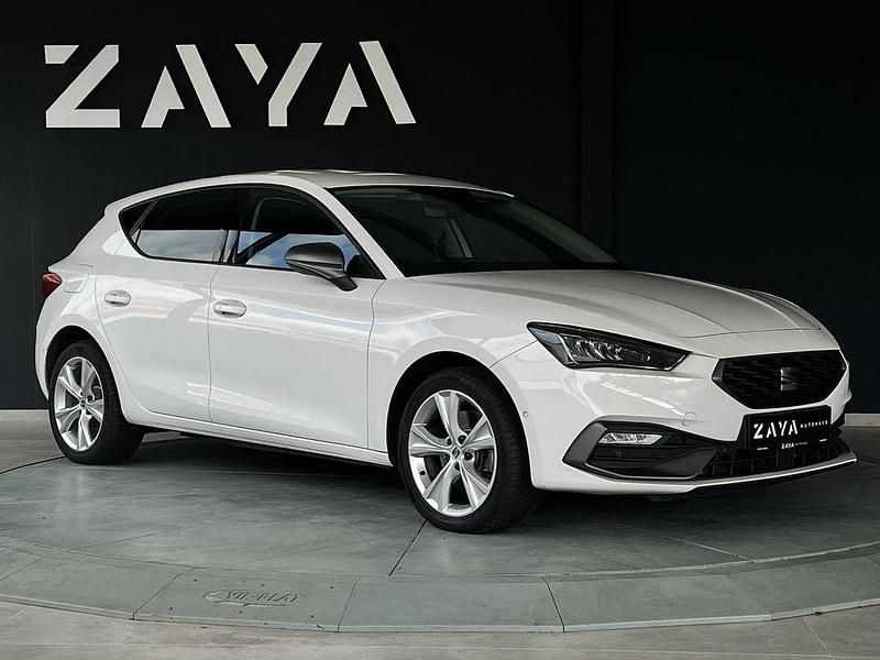 Gebraucht Seat Leon 204 PS (150 kW) 2022 Weiß Limousine