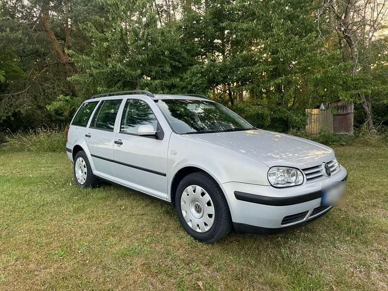 Gebraucht VW Golf III 101 PS (74 kW) 1999 Silber Kombi
