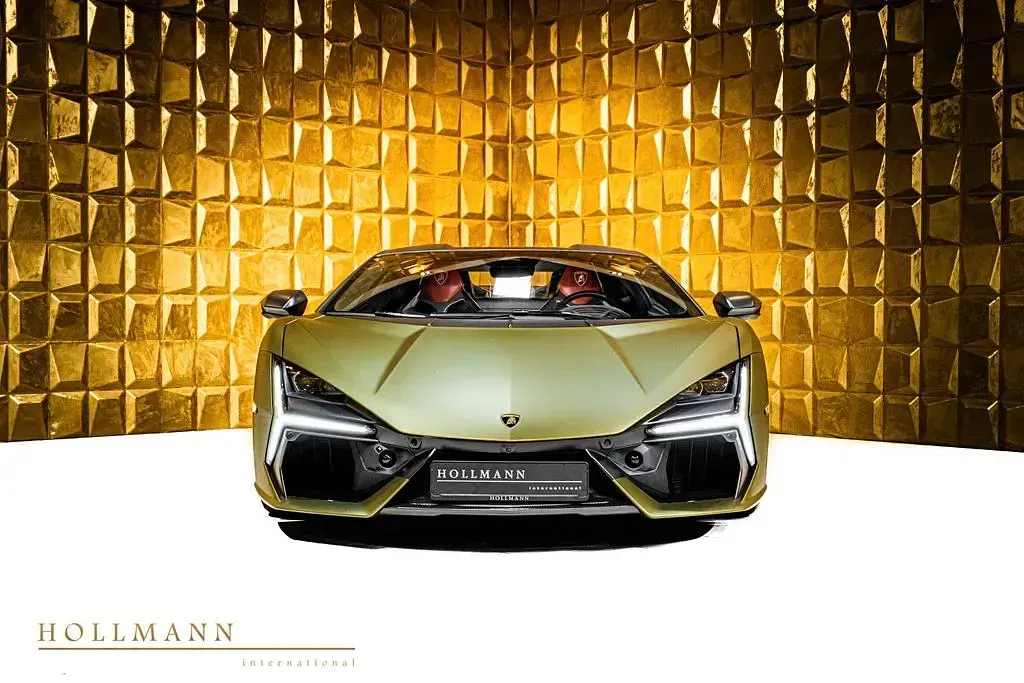 Neu Lamborghini Revuelto 1016 PS (747 kW) 2026 Grün Coupé