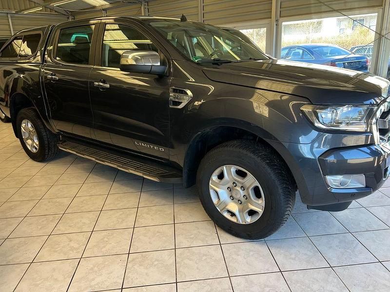 Gebraucht Ford Ranger Limited 200 PS (147 kW) 2016 Silber Pickup