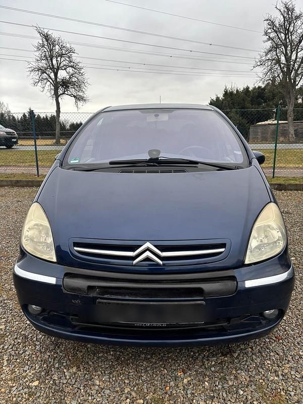 Gebraucht Citroën Xsara 109 PS (80 kW) 2004 Blau Van / Kleinbus
