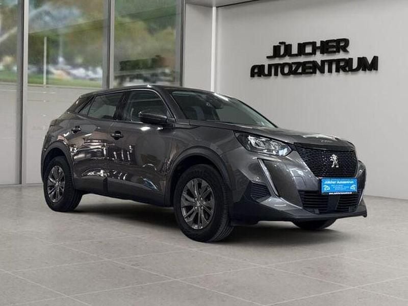 Grau Gebraucht 2021 Peugeot 2008 Active SUV | 14.490 € (Superpreis) - Bild 1/4