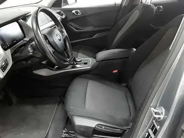 Gebraucht BMW 120 Advantage 190 PS (139 kW) 2022 Grau Kleinwagen