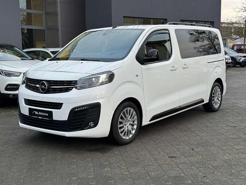 Jade weiss/arktis weiss Gebraucht 2021 Opel Zafira Life Van / Kleinbus | 32.950 € (Superpreis) - Bild 1/4