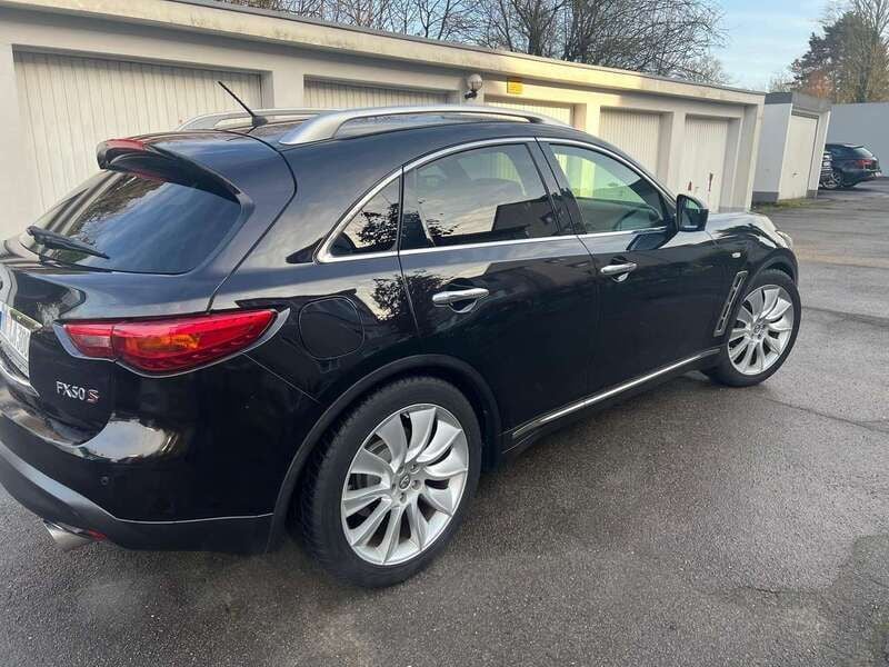 Schwarz Gebraucht 2012 Infiniti Fx50 SUV | 18.000 € - Bild 1/4