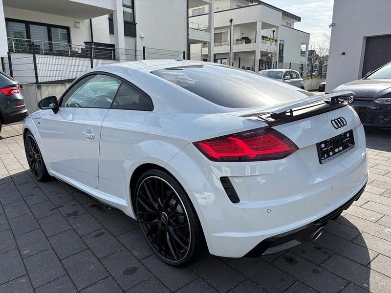 Gebraucht Audi TT S-Line 197 PS (144 kW) 2023 Weiß Cabrio