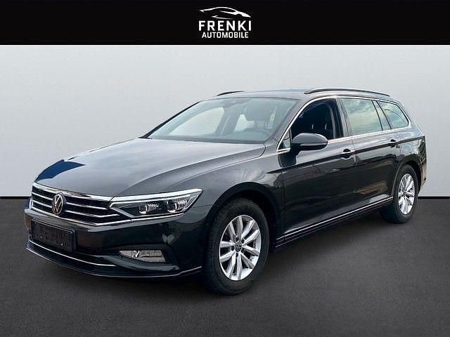 Gebraucht VW Passat 150 PS (110 kW) 2021 Grau Kombi