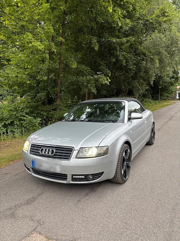 Silber Gebraucht 2003 Audi A4 Cabriolet Cabrio | 1.900 € (Superpreis) - Bild 1/4