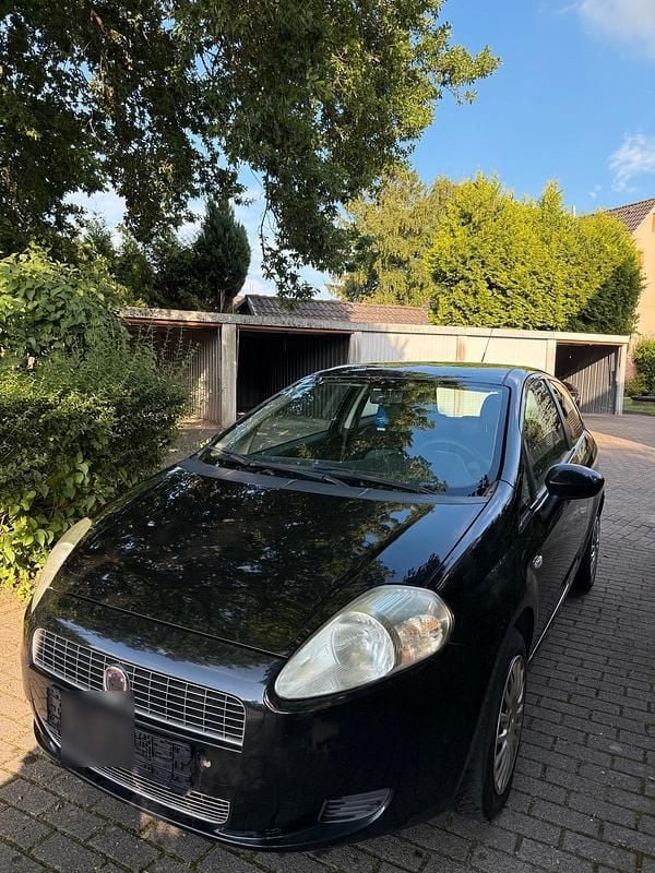 Schwarz Gebraucht 2009 Fiat Punto Kleinwagen | 1.200 € - Bild 1/4