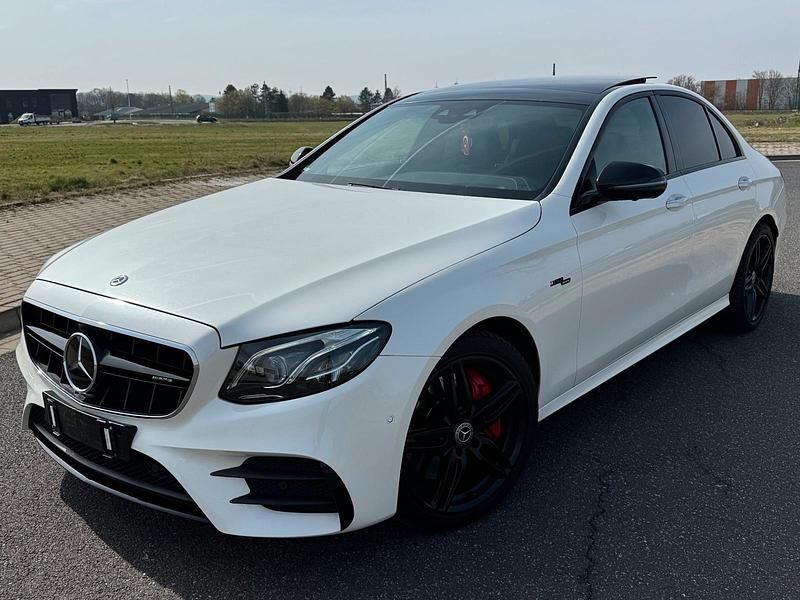 Gebraucht Mercedes E53 AMG 367 PS (269 kW) 2019 Weiß Limousine