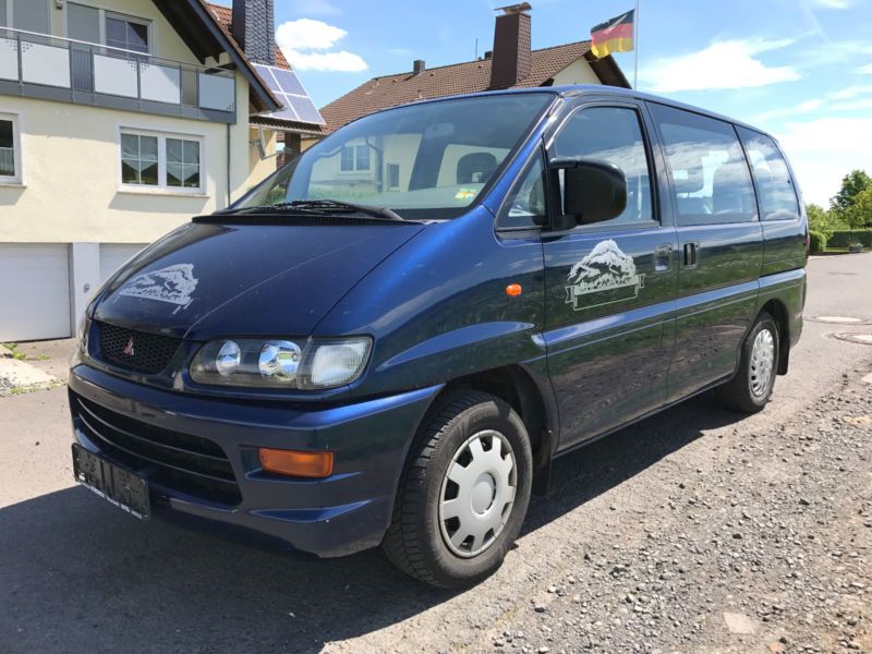 Mitsubishi space gear 1998