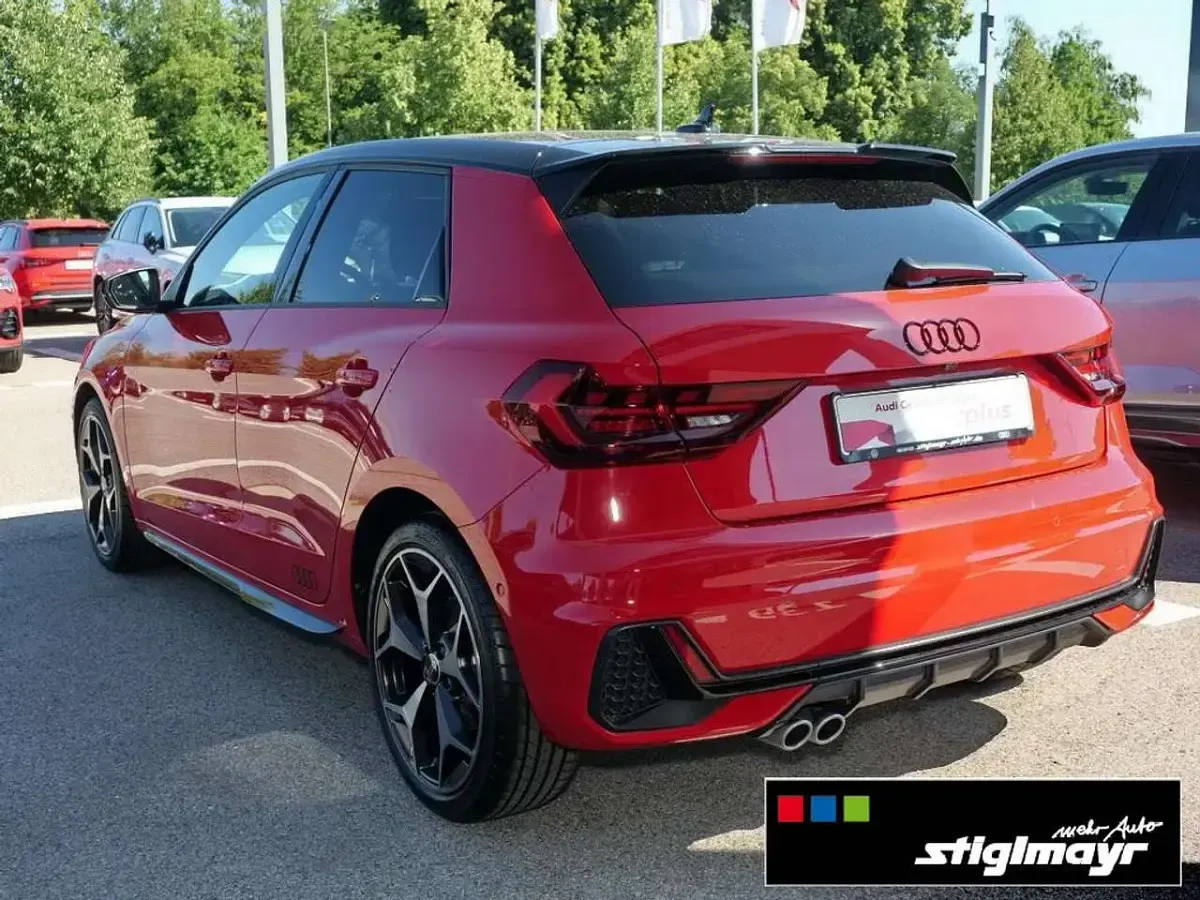 Gebraucht Audi A1 Sportback S-Line 207 PS (152 kW) 2025 Progressivrot metallic Kleinwagen
