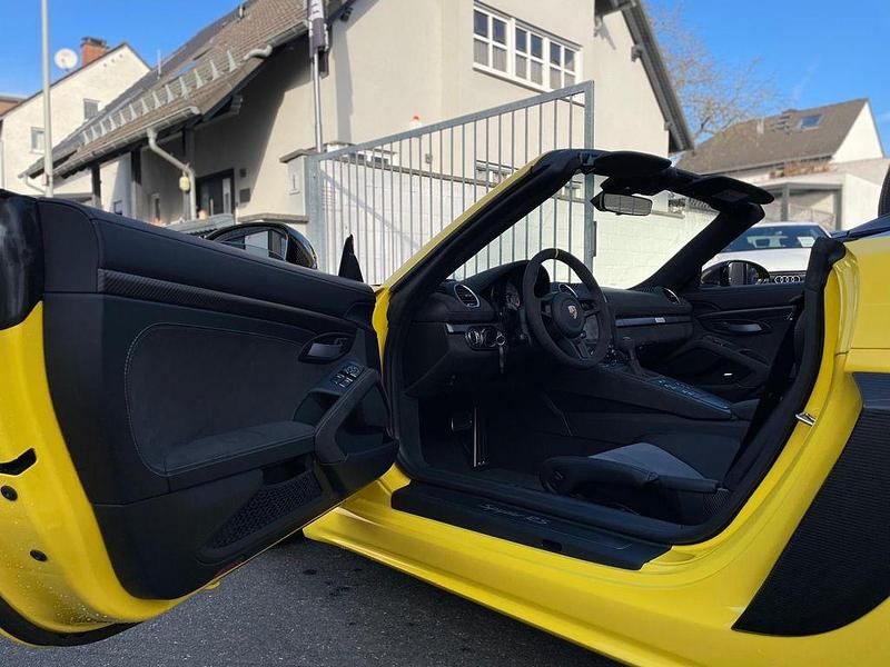 Gebraucht Porsche 718 Spyder 500 PS (367 kW) 2024 Gelb Cabrio