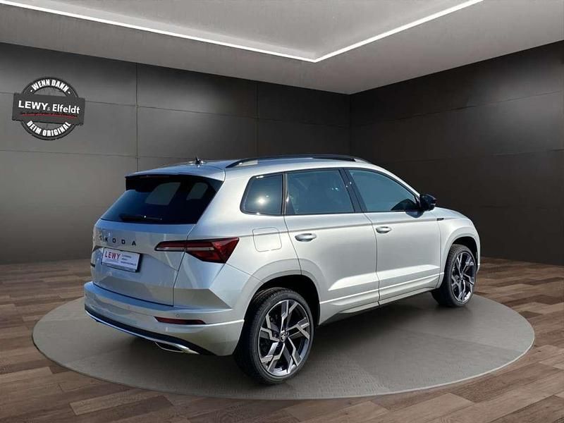 Gebraucht Skoda Karoq SportLine 150 PS (110 kW) 2025 Silber SUV