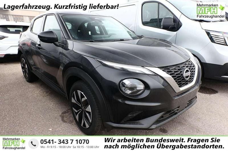 Pearl black metallic Neu 2025 Nissan Juke Acenta SUV | 20.759 € (Superpreis) - Bild 1/4