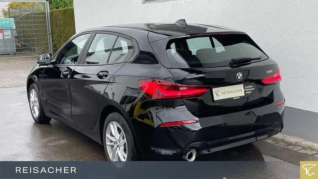 Gebraucht BMW 118 Advantage 136 PS (100 kW) 2024 Schwarz uni Kleinwagen