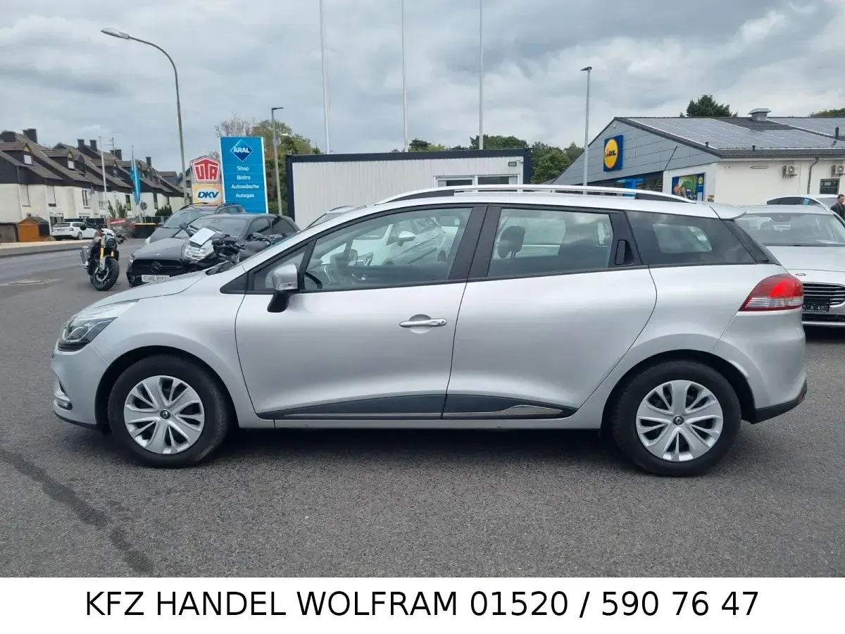 Gebraucht Renault Clio LIMITED 90 PS (66 kW) 2019 Silber Kombi
