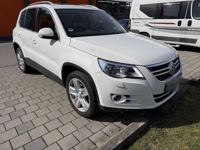 Gebraucht VW Tiguan 140 PS (102 kW) 2011 Weiß SUV