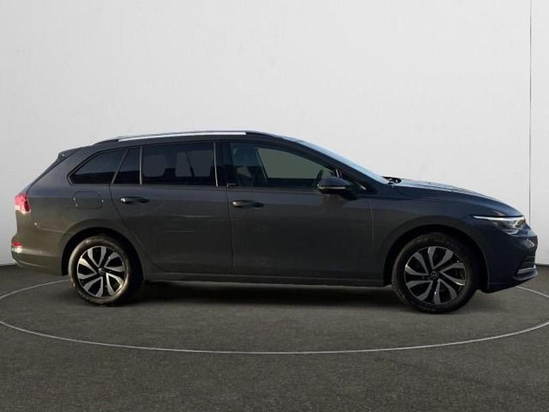 Brugt VW Golf VIII Active 116 HK (85 kW) 2022 Grå Stationcar