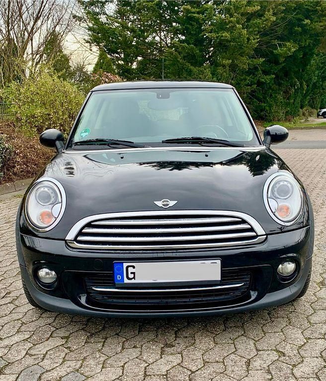 Gebraucht Mini Cooper 122 PS (89 kW) 2012 Schwarz Kleinwagen