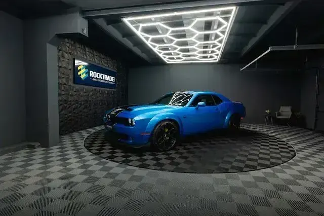 Gebraucht Dodge Challenger 379 PS (278 kW) 2019 Blau Coupé