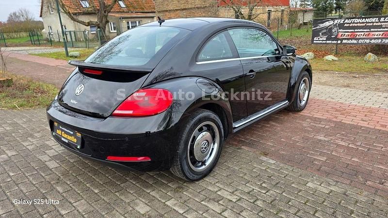 Gebraucht VW Beetle Design 160 PS (117 kW) 2013 Schwarz Kleinwagen