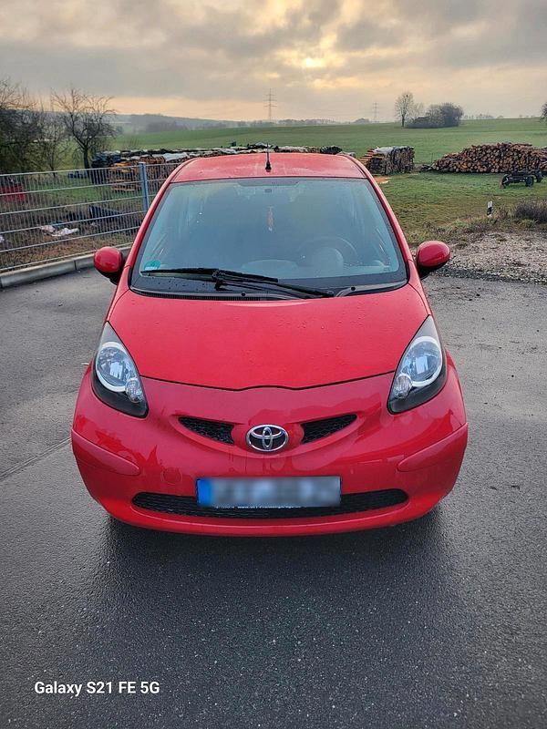 Gebraucht Toyota Aygo 68 PS (50 kW) 2006 Kleinwagen