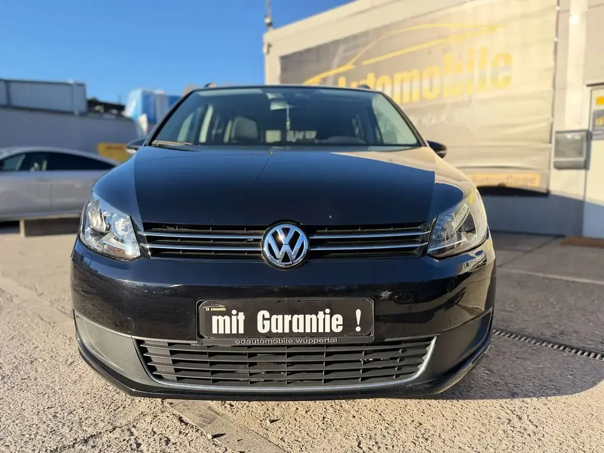 Gebraucht VW Touran 140 PS (102 kW) 2011 Schwarz Van / Kleinbus