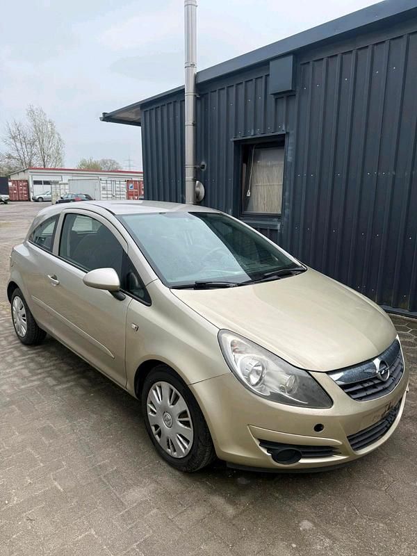 Second-hand Opel Corsa 60 CP (44 kW) 2006 Auriu Hatchback