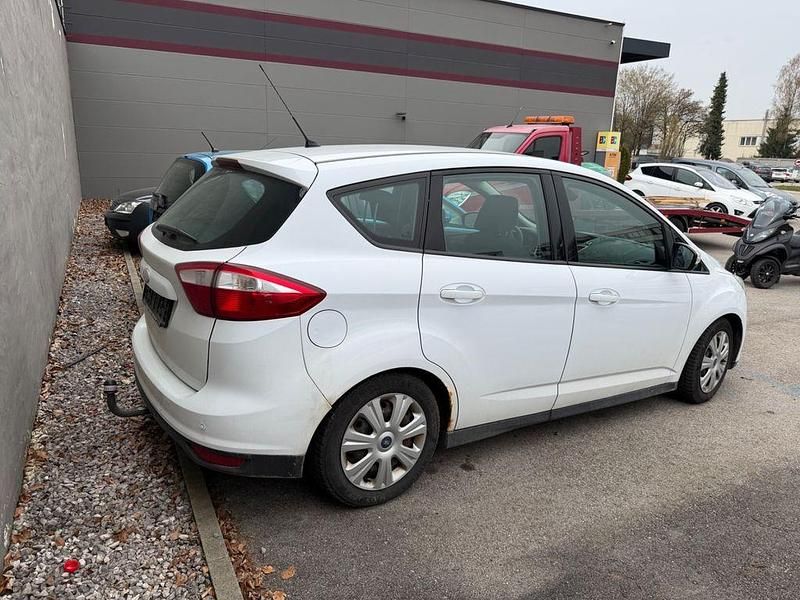 Gebraucht Ford C-MAX Trend 116 PS (85 kW) 2012 Weiß Van / Kleinbus