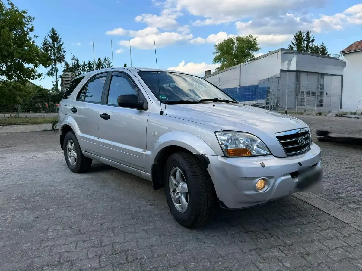 Gebraucht Kia Sorento 150 PS (110 kW) 2008 Silber SUV