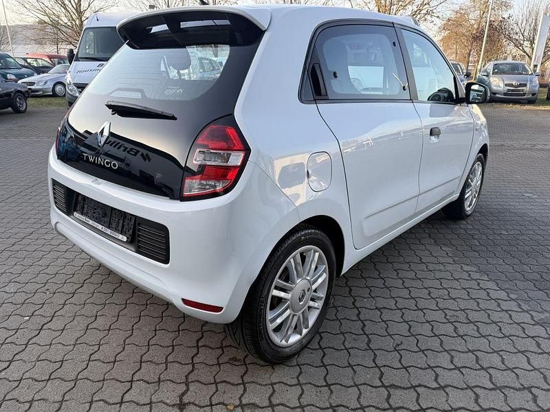 Gebraucht Renault Twingo Life 71 PS (52 kW) 2015 Weiß Kleinwagen