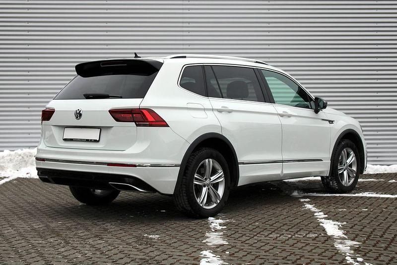 Gebraucht VW Tiguan Allspace R-line 239 PS (175 kW) 2019 Weiß SUV