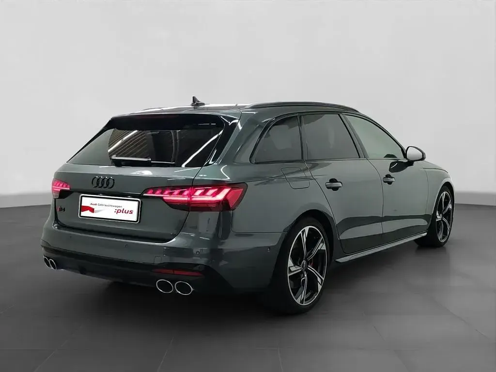 Gebraucht Audi S4 Sport 341 PS (250 kW) 2023 Grau Kombi