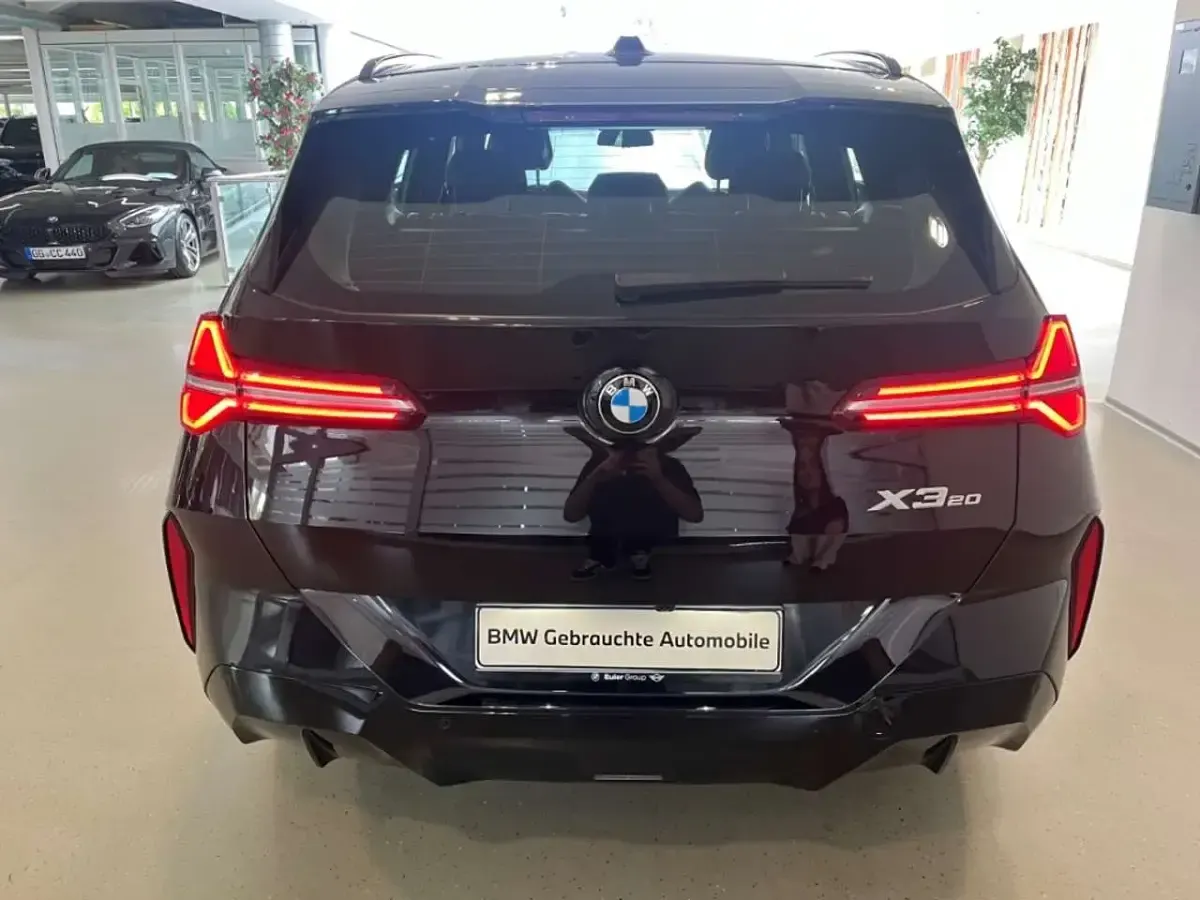 Gebraucht BMW X3 M Sport 208 PS (152 kW) 2025 Schwarz SUV