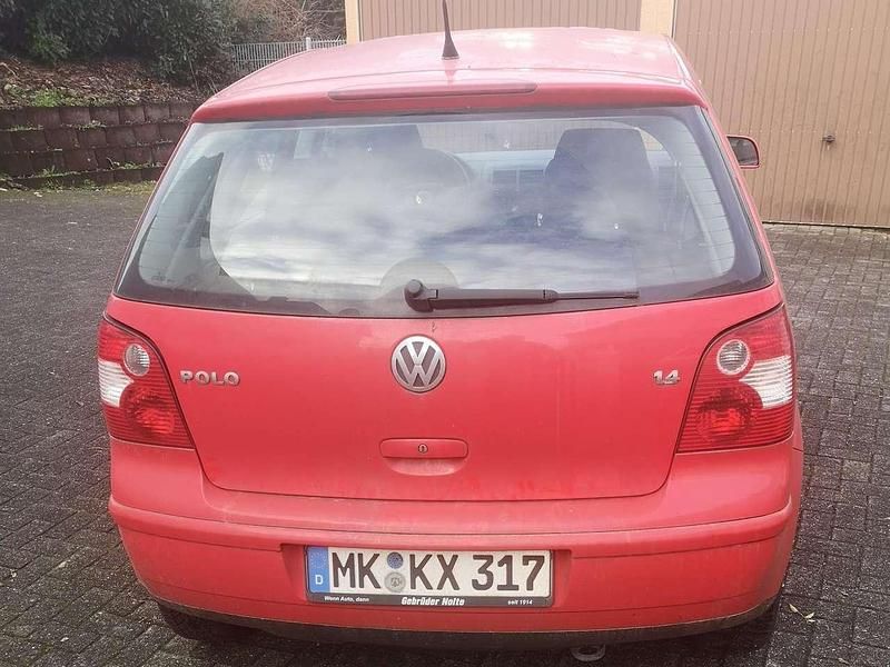 Usado VW Polo Style 75 HP (55 kW) 2004 Vermelho Coupé