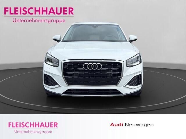 Neu Audi Q2 Advanced Plus 150 PS (110 kW) 2025 Weiss SUV