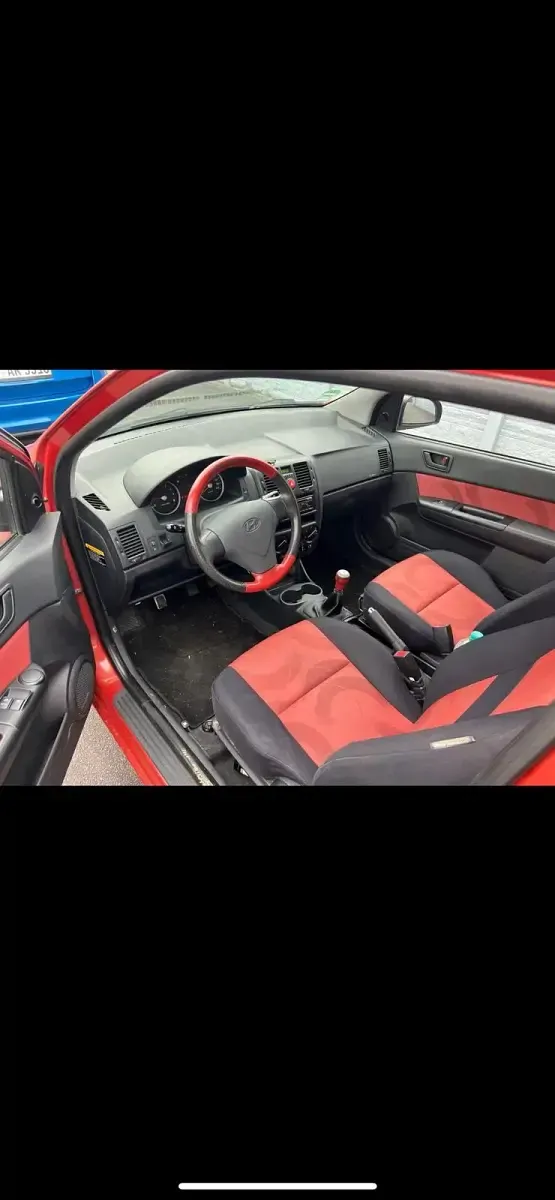 Second-hand Hyundai Getz 86 CP (63 kW) 2007 Roșu Hatchback