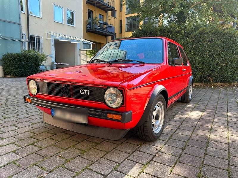 Rot Gebraucht 1979 VW Golf I GTI Kleinwagen | 29.999 € - Bild 1/4