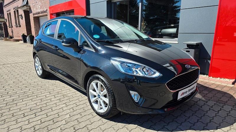 Gebraucht Ford Fiesta Cool & Connect 95 PS (69 kW) 2020 Schwarz Kleinwagen