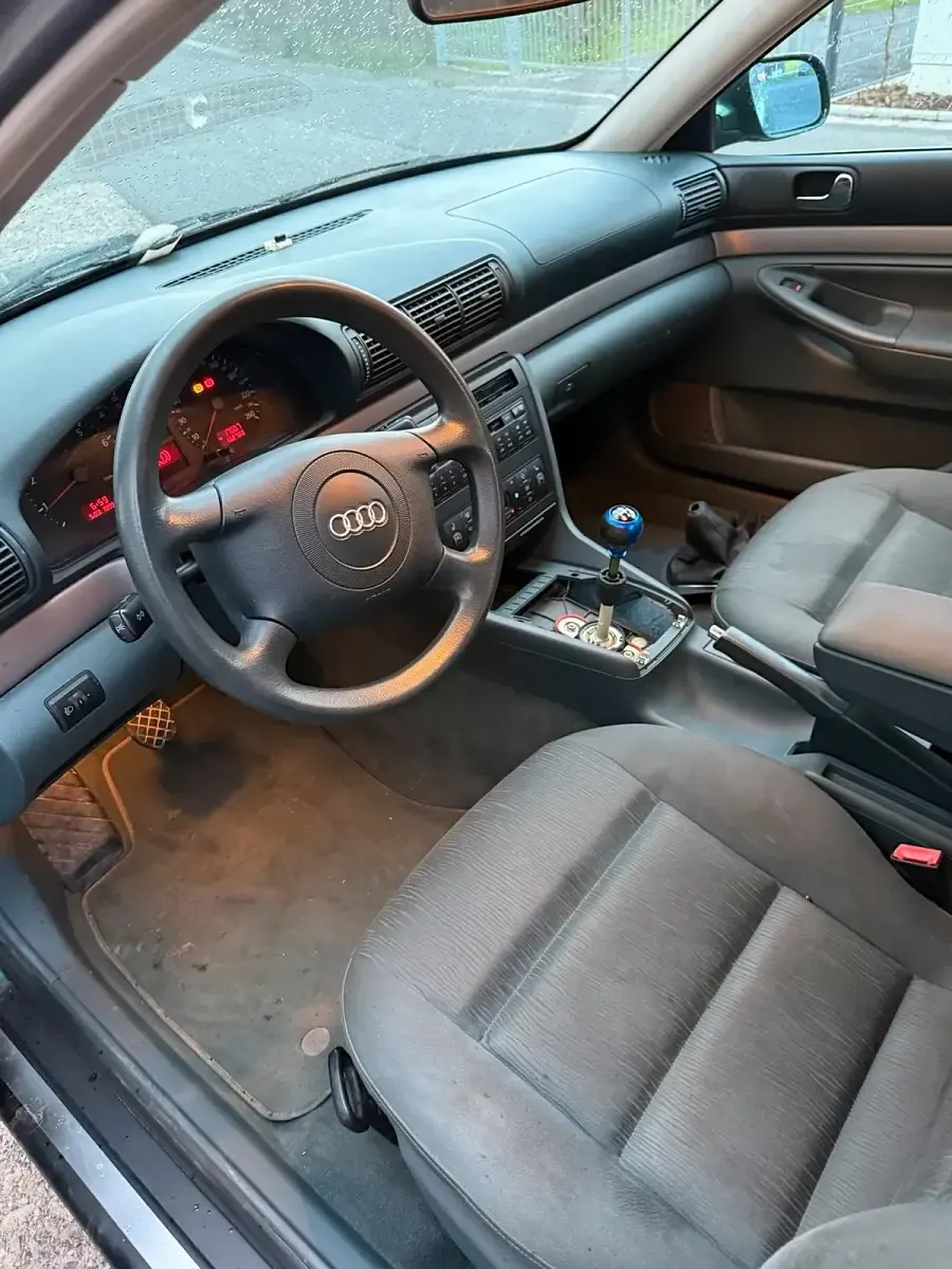 Gebraucht Audi A4 101 PS (74 kW) 1999 Grün Limousine