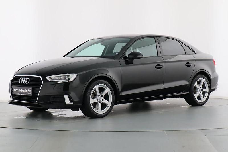 Schwarz Gebraucht 2020 Audi A3 Sport Limousine | 17.889 € (Guter Preis) - Bild 1/4